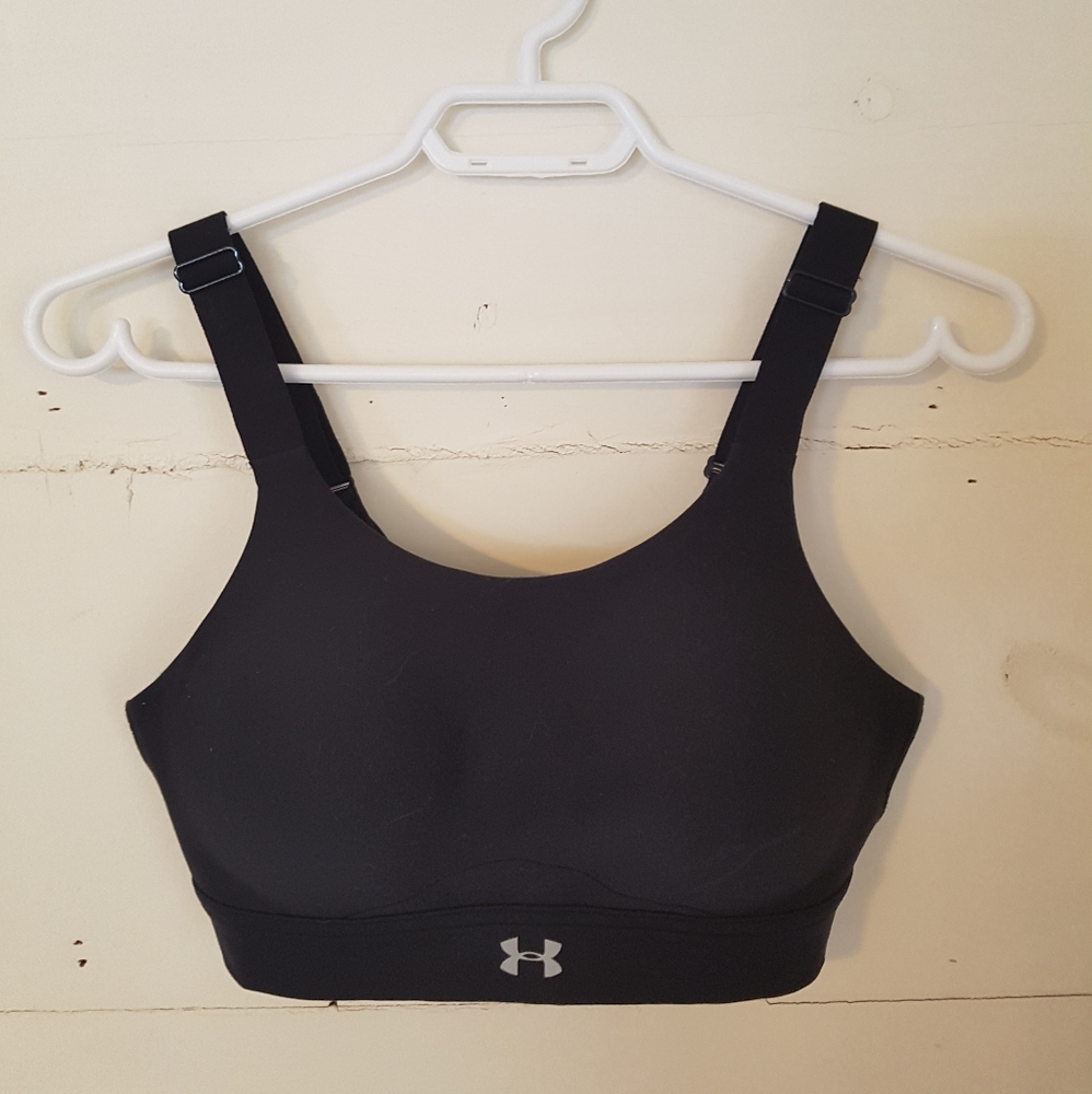 Fitted Under Armour Sports Bra